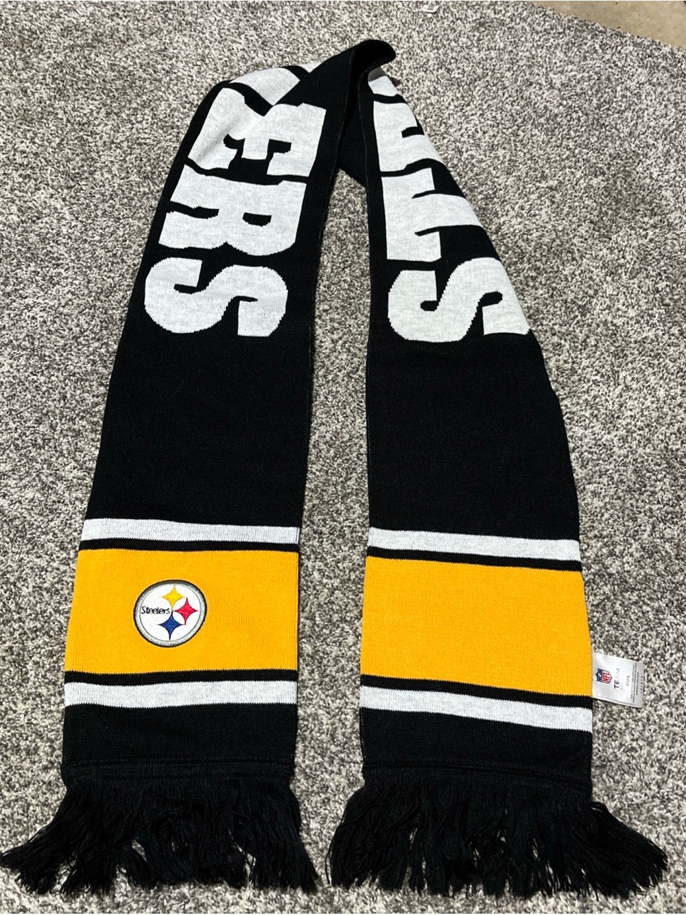 Pittsburgh Steelers NFL Unisex Black & Gold Knit Scarf 74 X 7 Inches